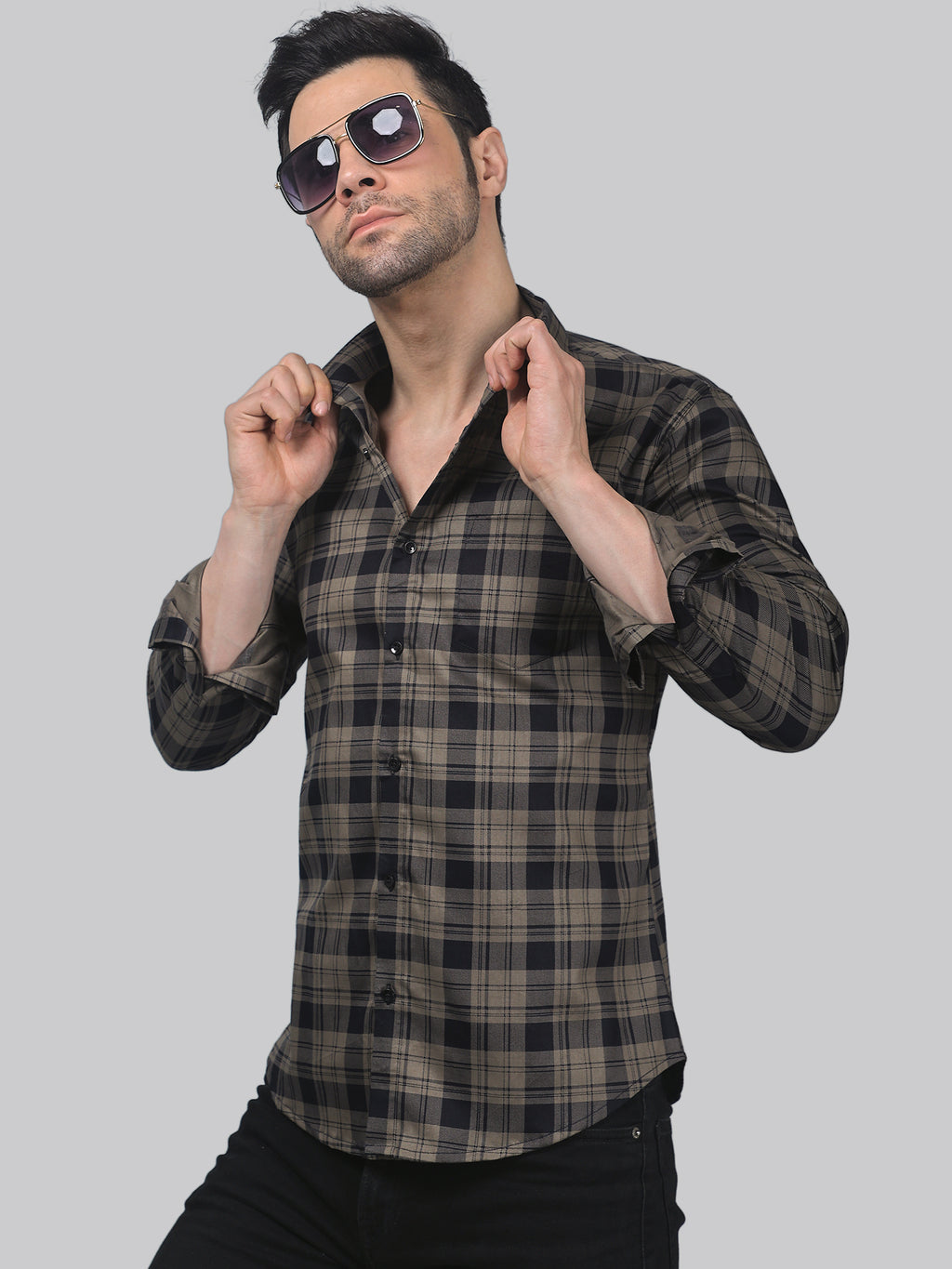 Can the cotton shirt be tailored for a custom fit?