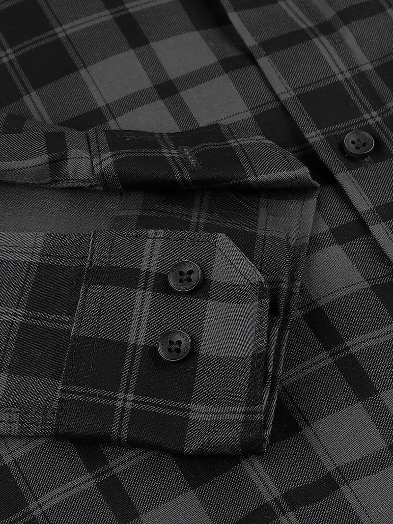 Versatile Checked Men's Shirt 3