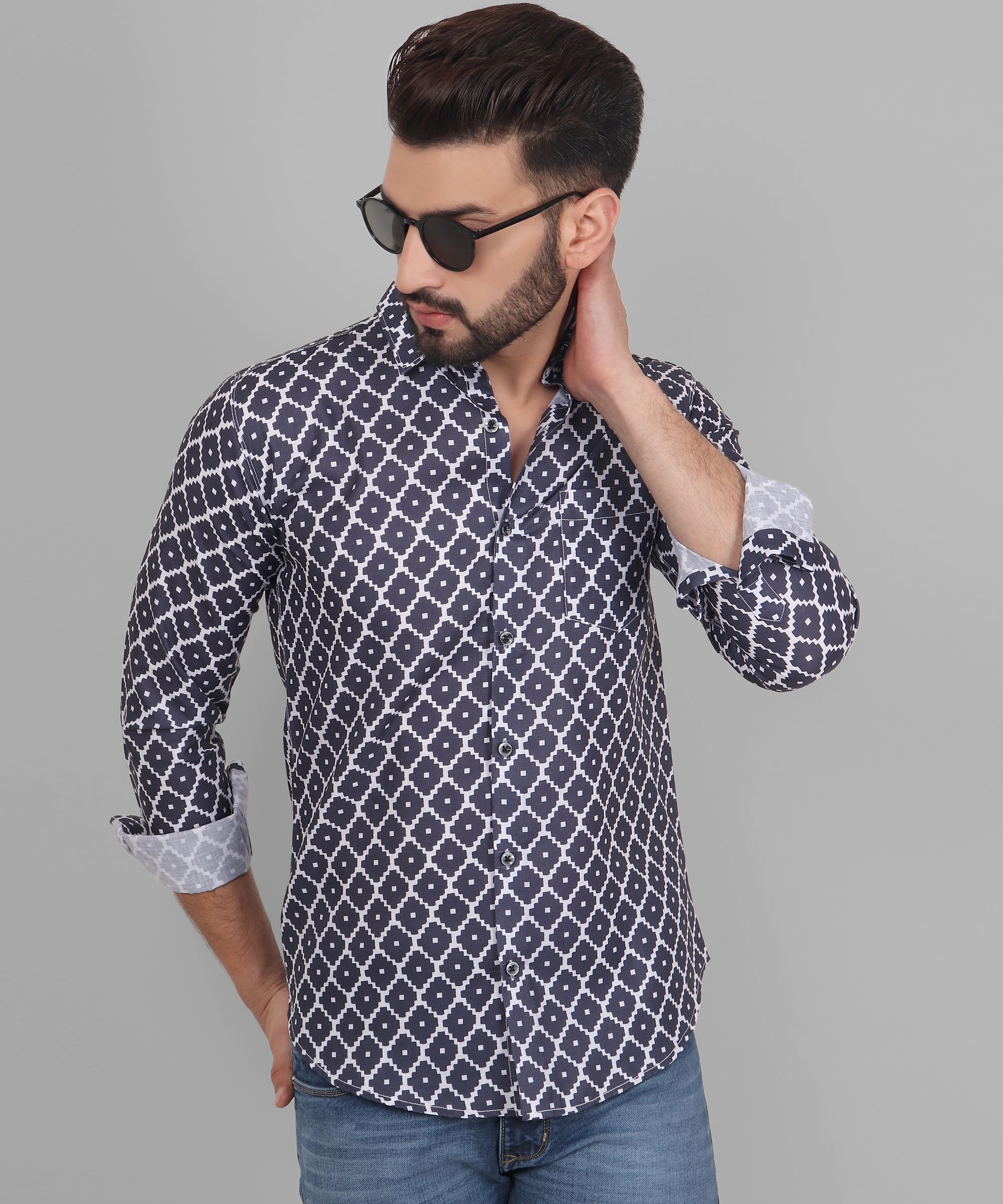 How do Oxford cotton shirts fare in terms of colorfastness?