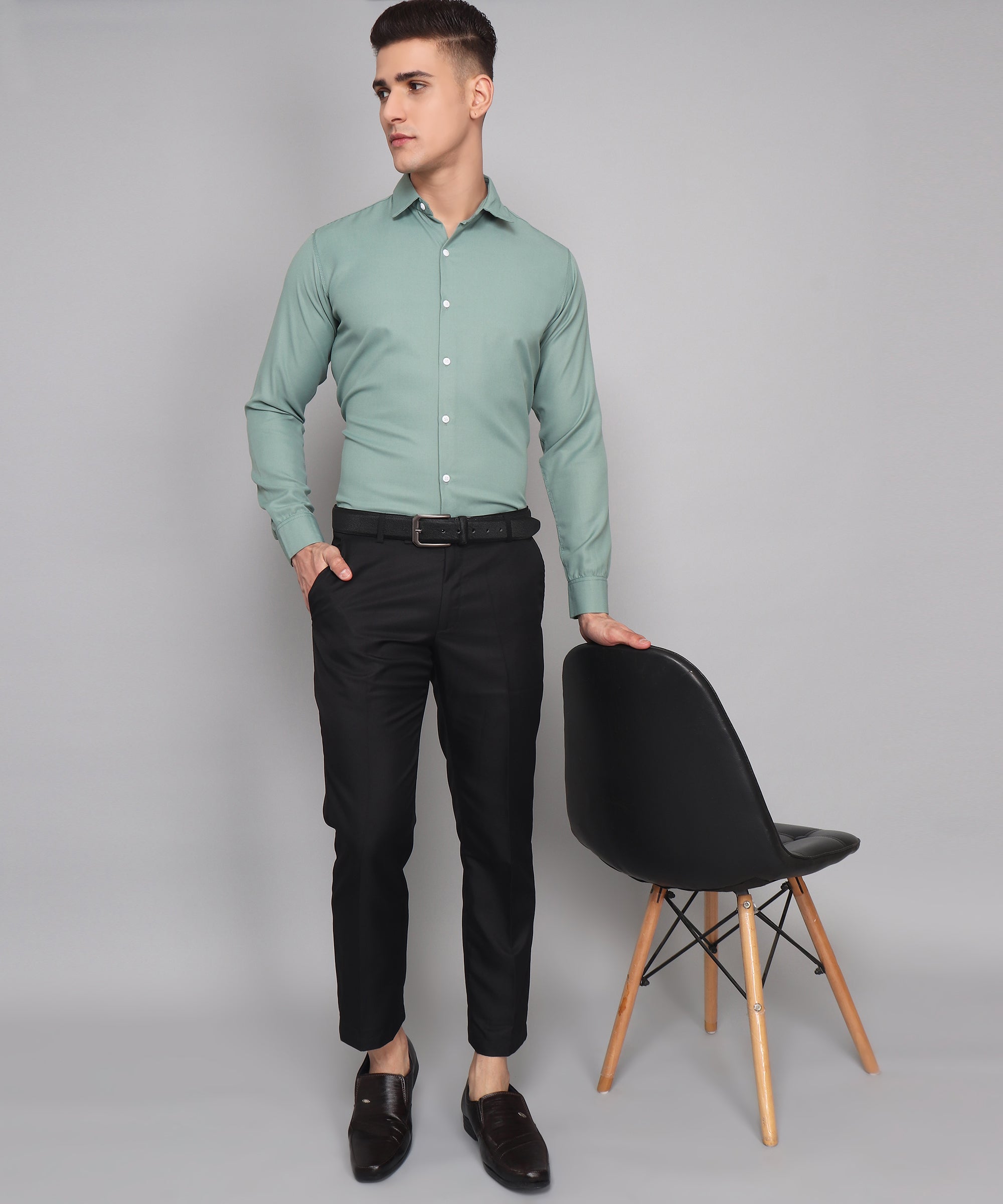 How to Find the Perfect Button-Down Shirt?