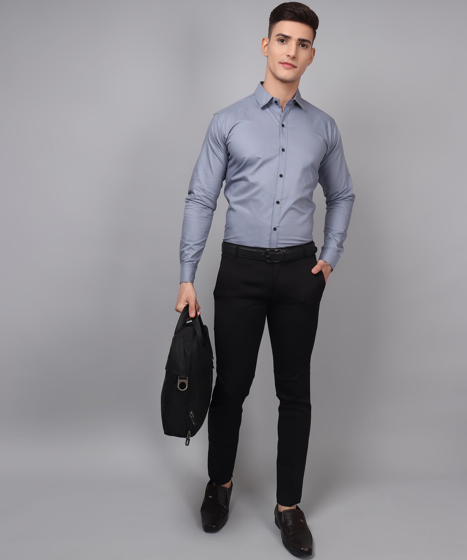 Guide to Selecting the Best Formal Shirts for Your Workspace