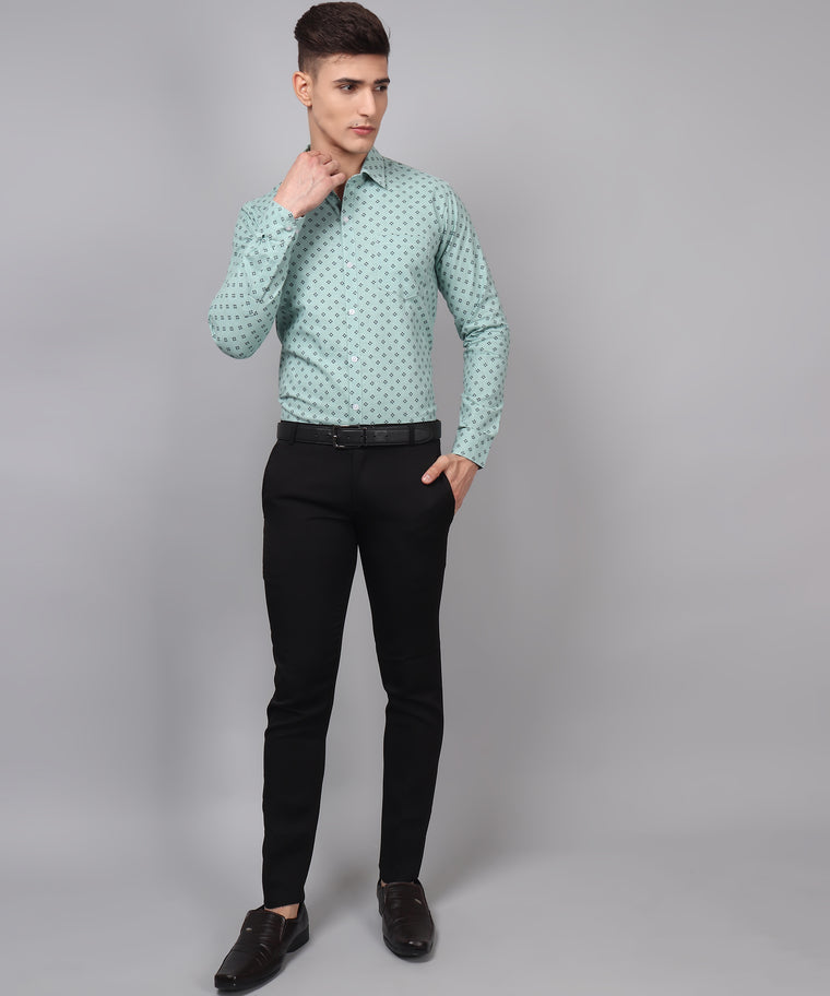 What is the thread count of the cotton shirt fabric?