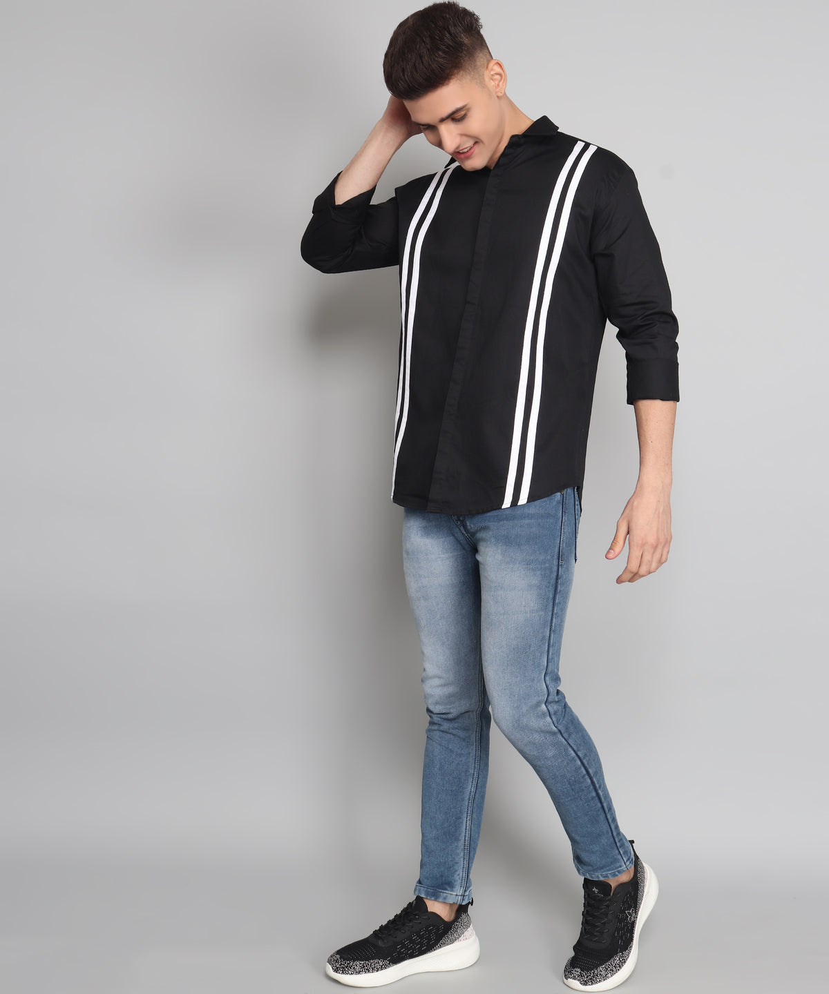 Are linen shirts more sustainable than other types of fabric, such as polyester or rayon?