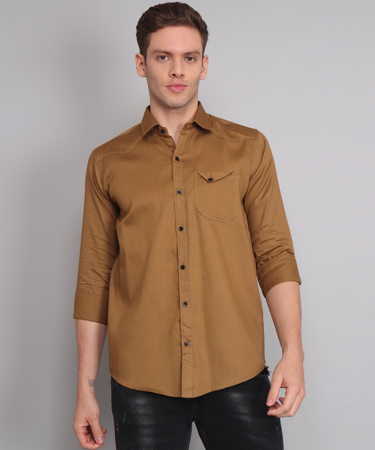 Bronze Brilliance: Infusing Radiance into Men's Fashion