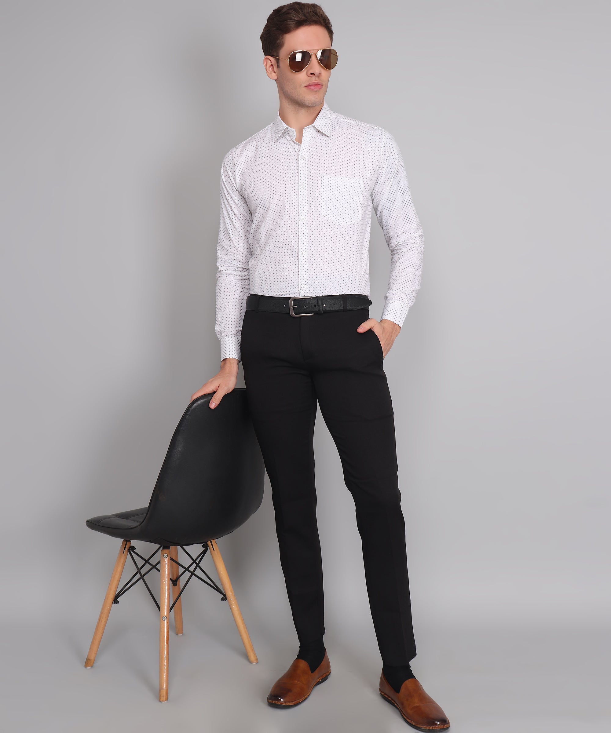 Cool Comfort: Embracing Effortless Style with Pure Linen Fabric Shirts