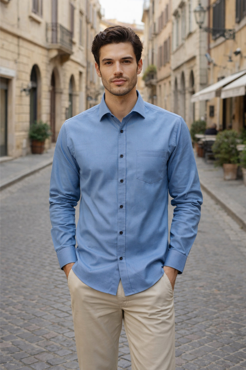 Men's light blue solid slim-fit shirt, product view