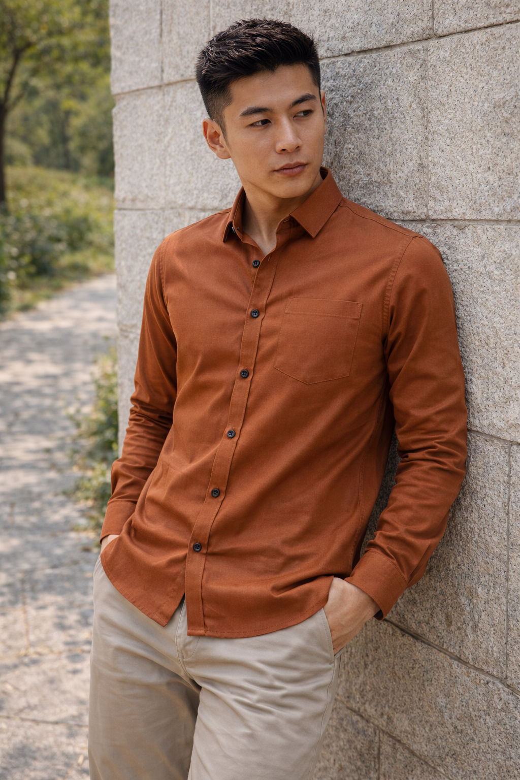 Men's burnt orange slim-fit casual shirt, product view