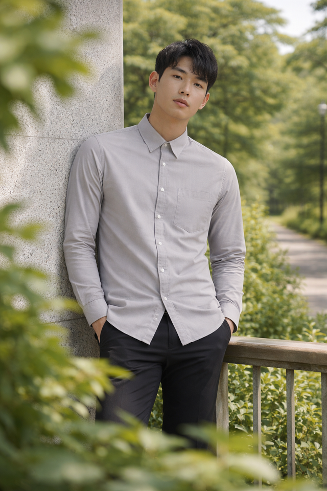 Men's light grey slim-fit casual shirt, product view