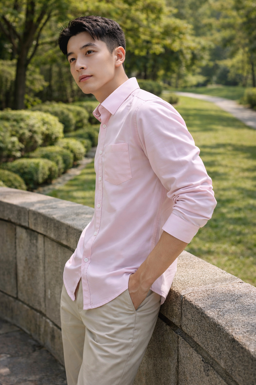 Men's light pink slim-fit casual shirt, product view