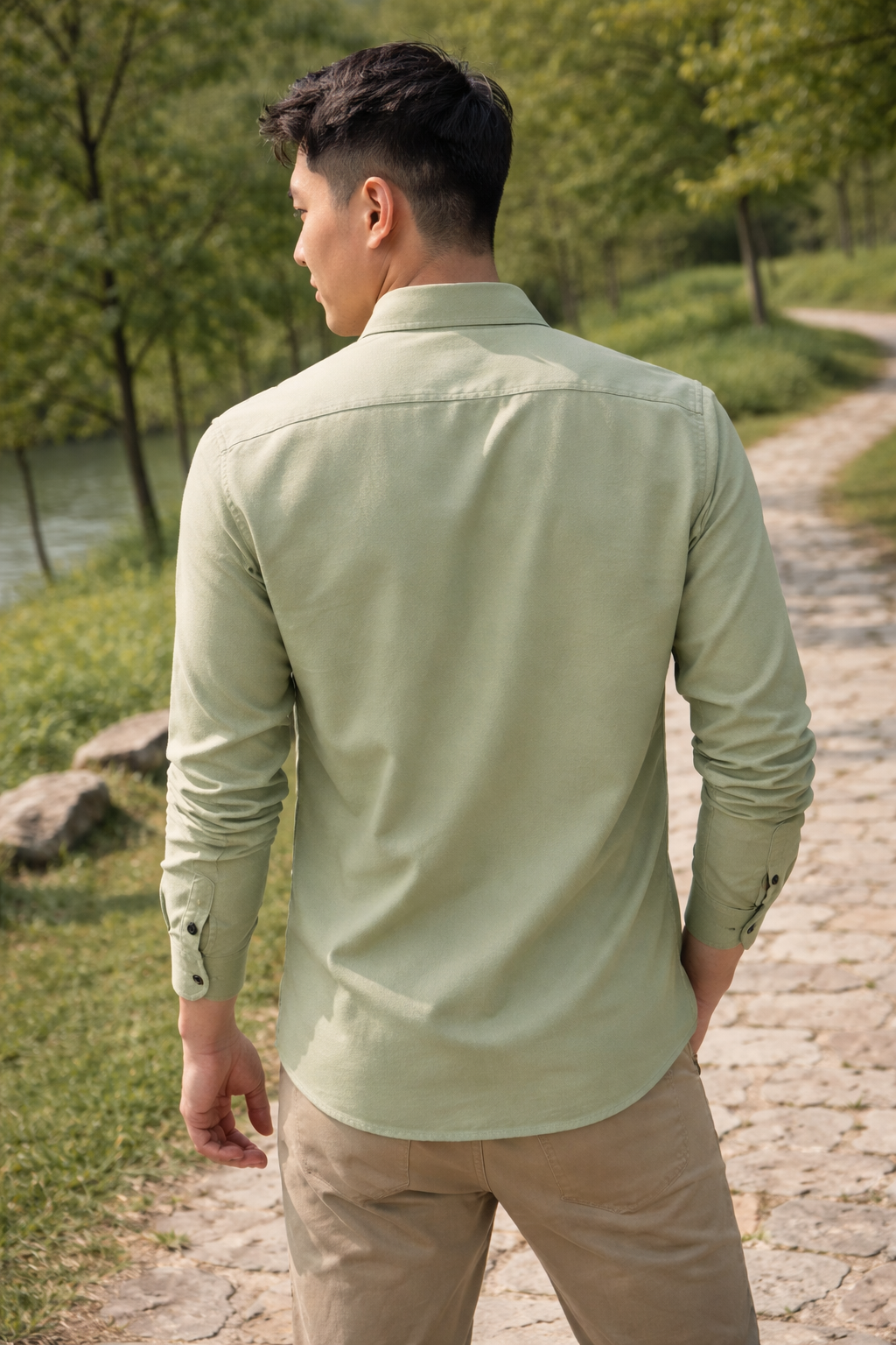 Men's light green slim-fit casual shirt, product view