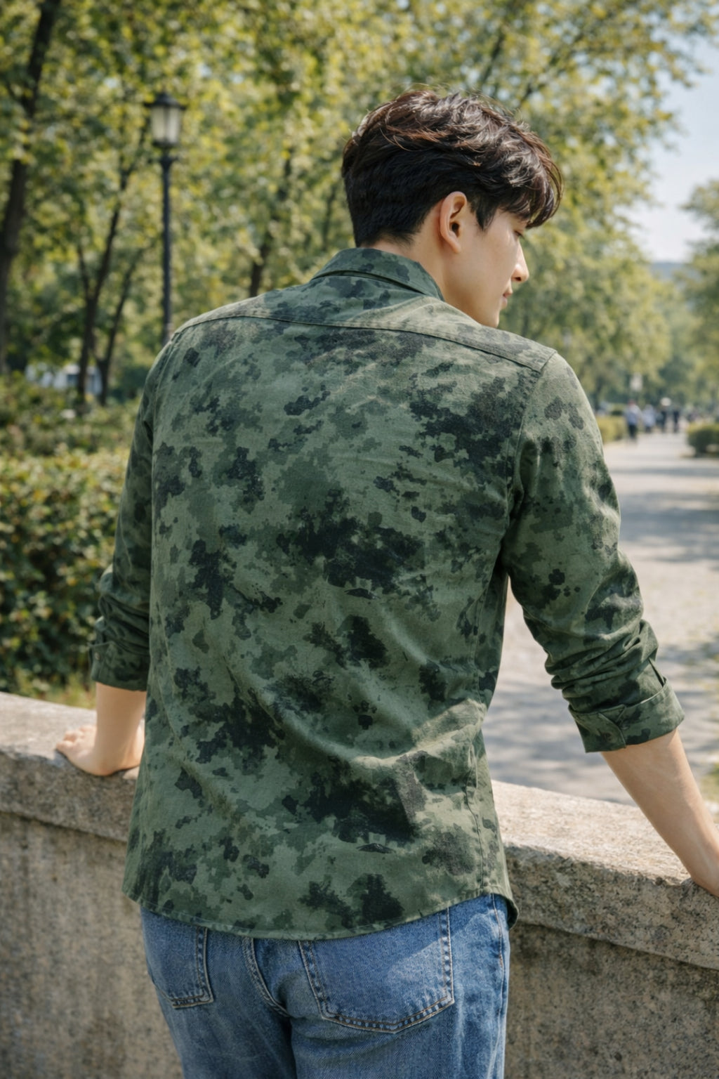 Men Brooklyn Printed Slim Fit Casual Shirt