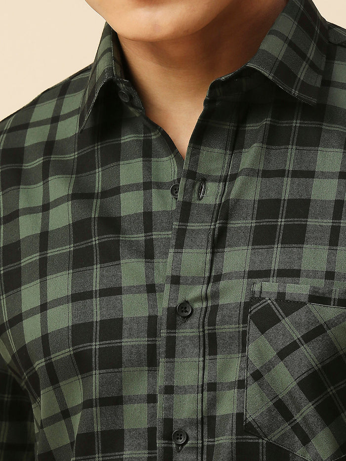 Lush Cotton Checked Shirt for Men 2