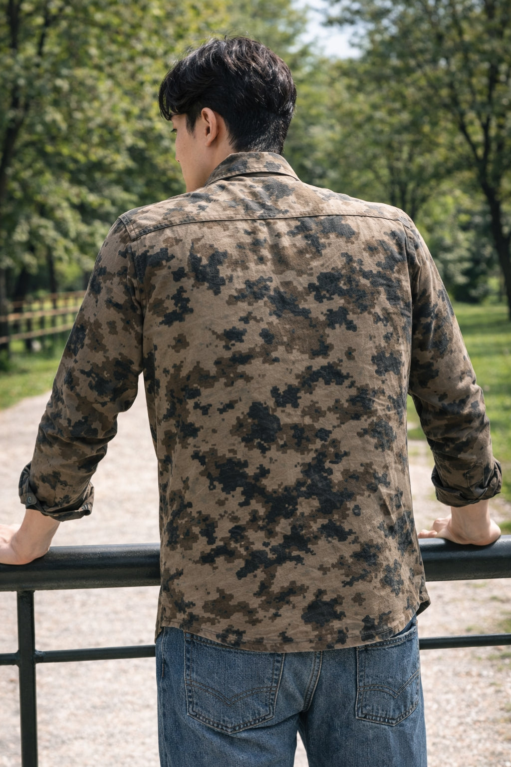 Men Brooklyn Printed Slim Fit Casual Shirt