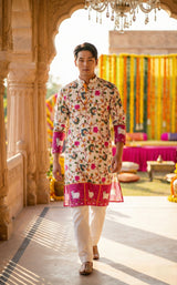 Men Off-White Floral & Ethnic Border Printed Kurta 6