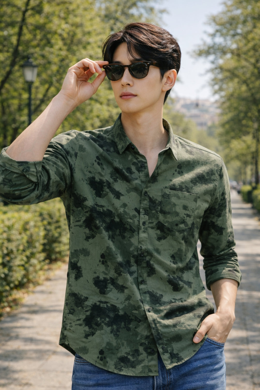 Men Brooklyn Printed Slim Fit Casual Shirt - TB_2108