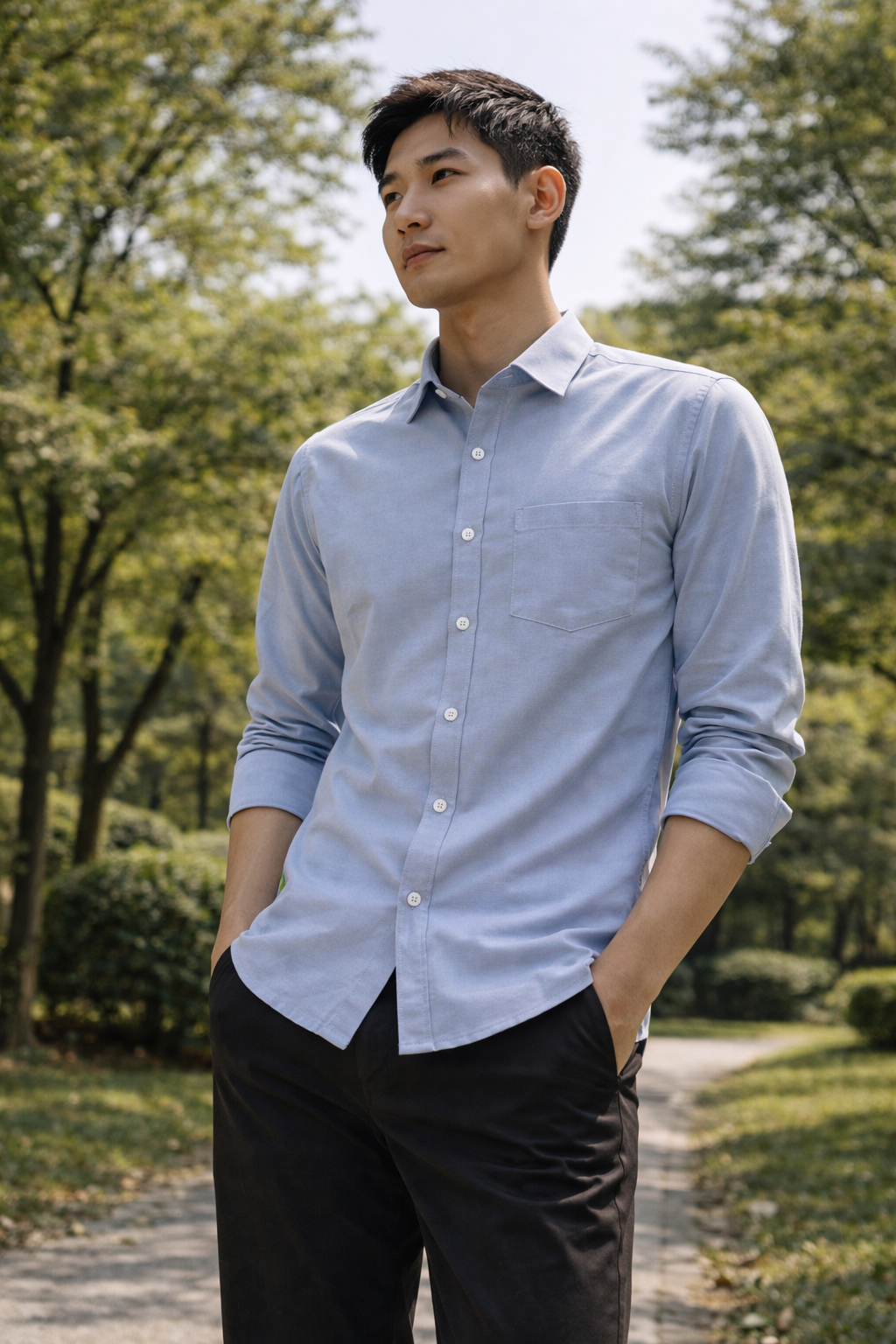 Men's light blue slim-fit casual shirt, product view