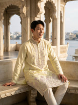 Men's Ivory Art Silk Blend Festive Embroidered Kurta 3