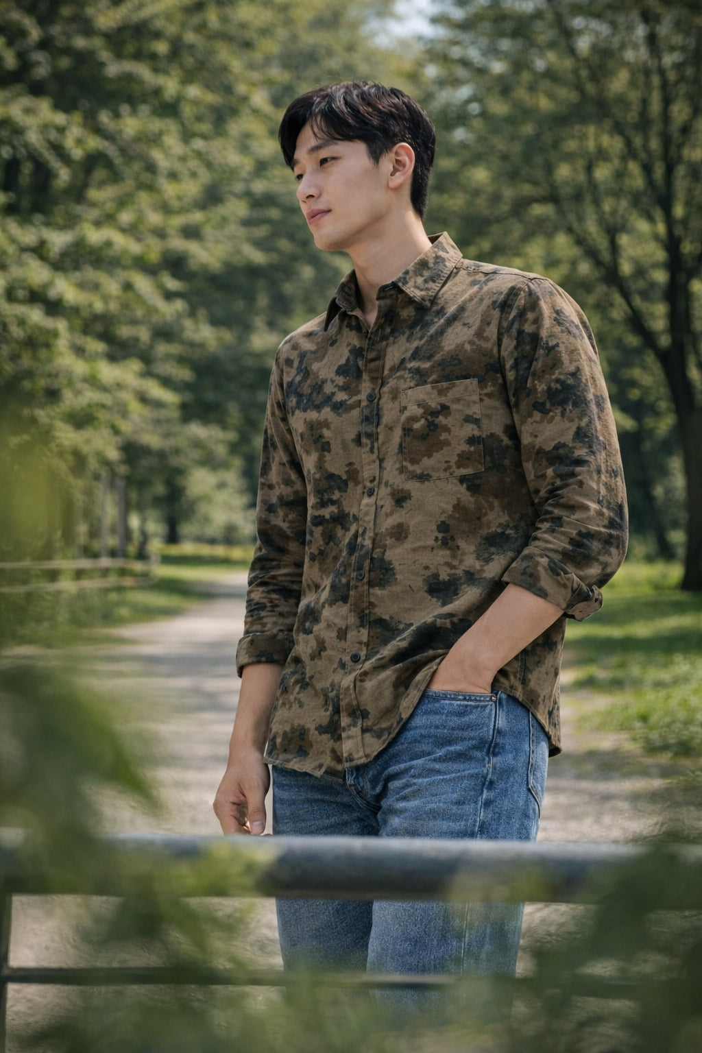 Men Brooklyn Printed Slim Fit Casual Shirt - TB_2107