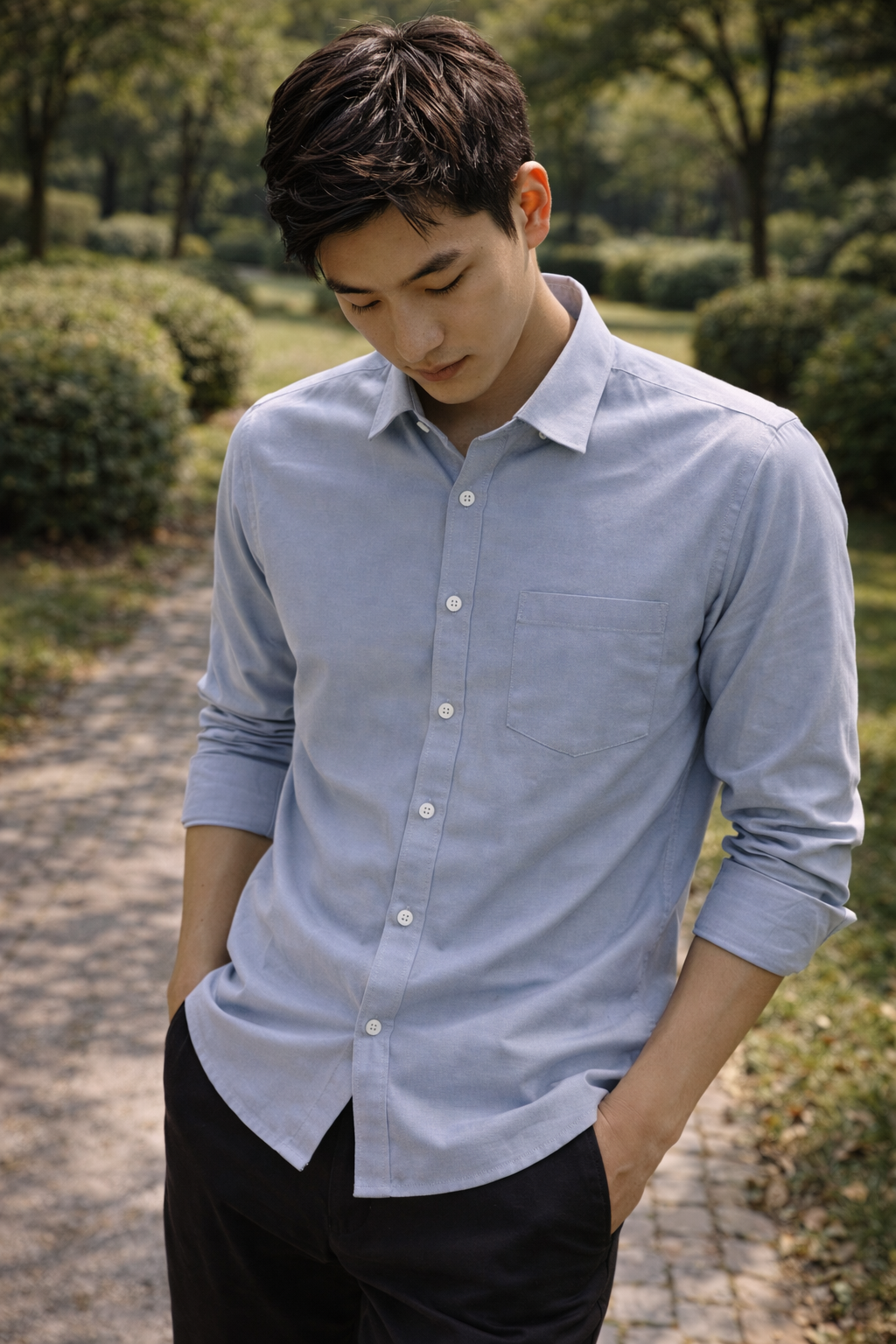 Men's light blue slim-fit casual shirt, product view