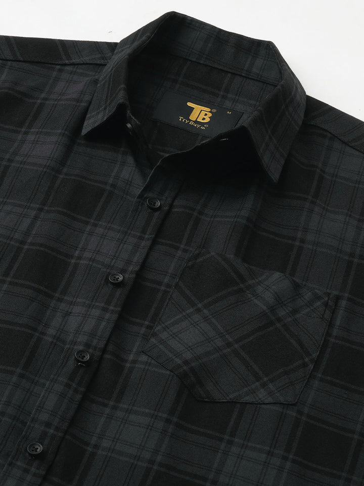 Leisure Checked Shirts for Men