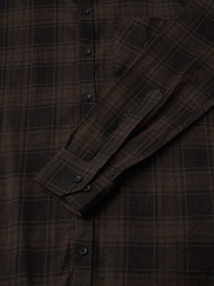 Charismatic Checked Shirts for Men