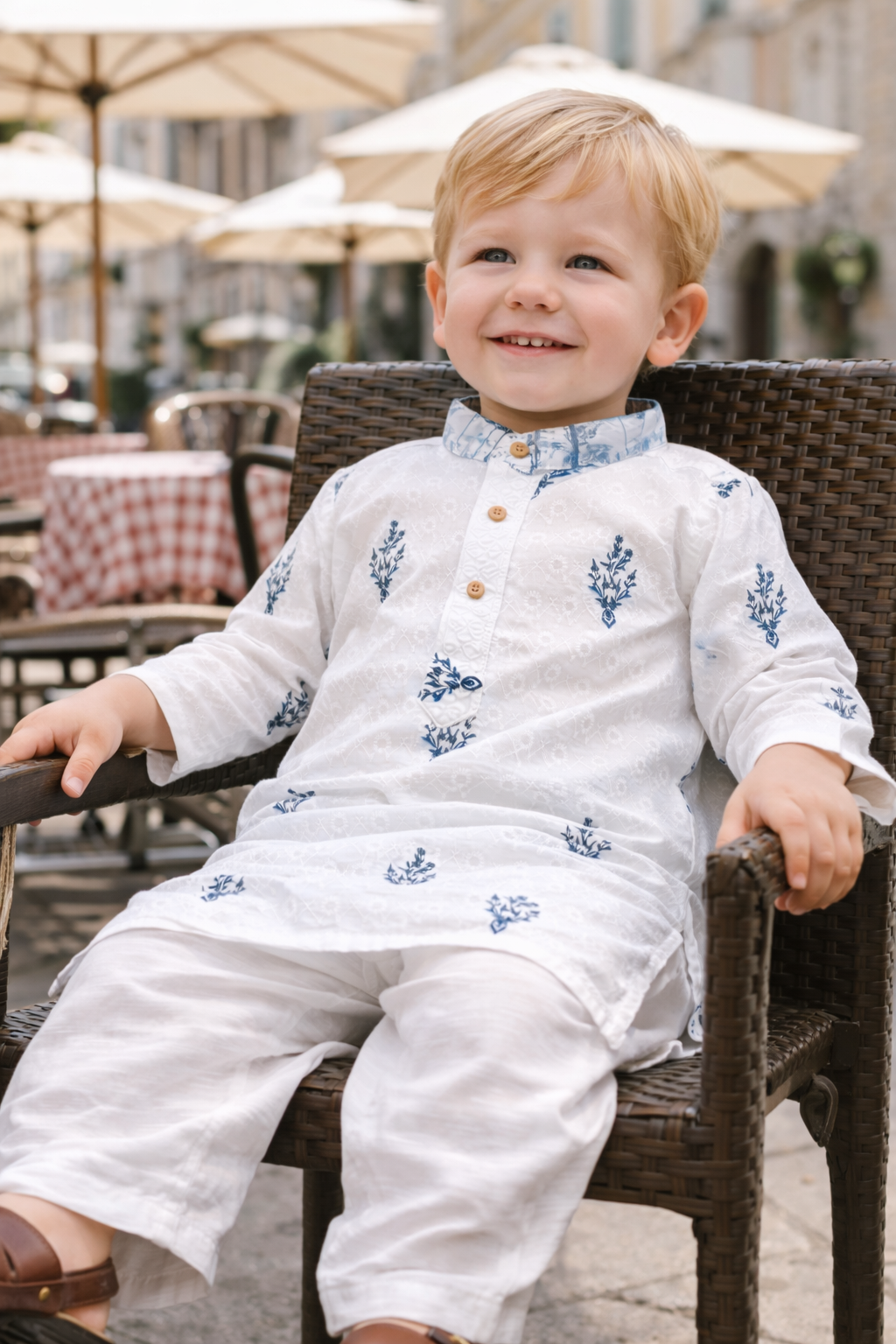 TB_805_KID kids white and blue printed kurta pajama set profile view