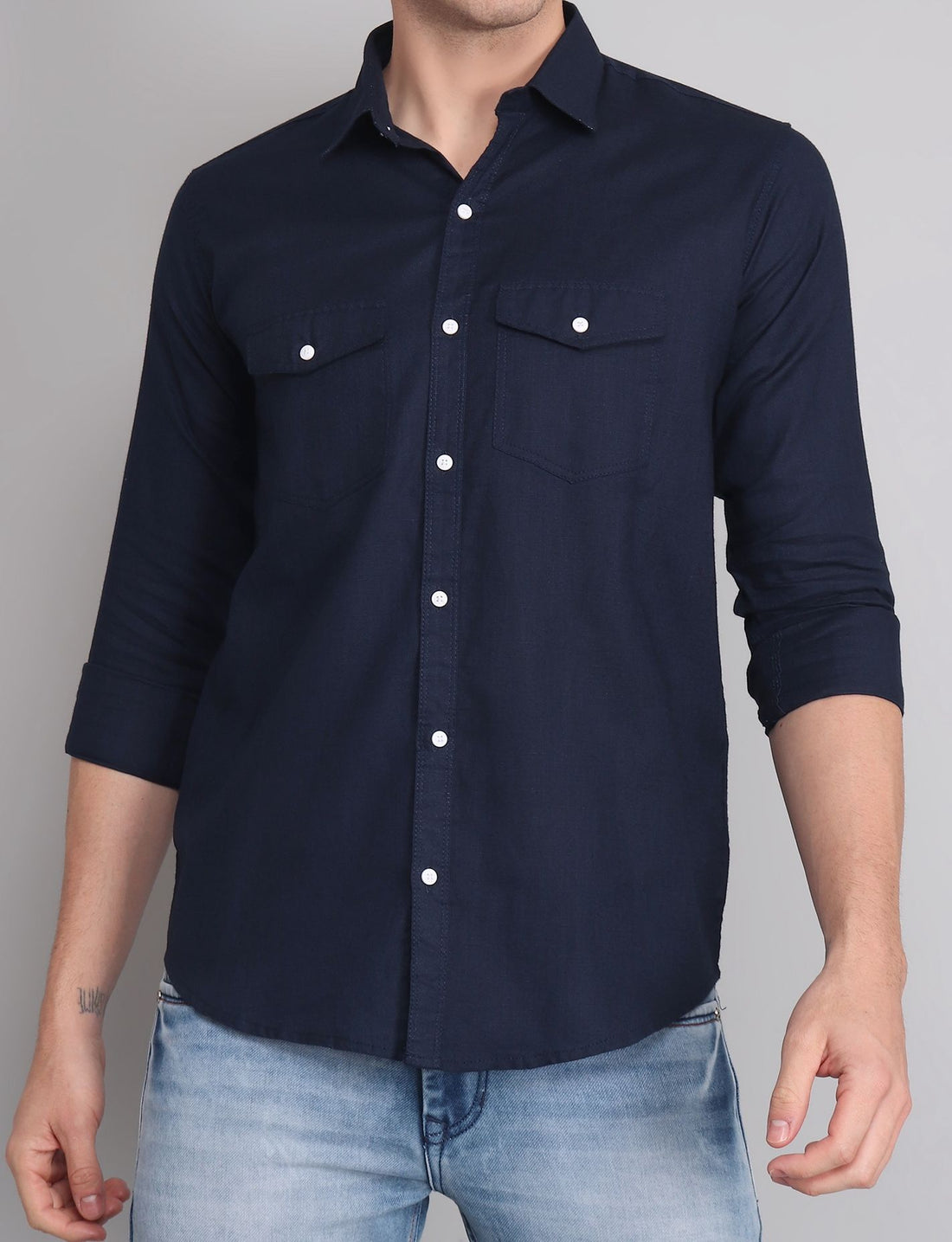 एलीट मेन्स डिज़ाइनर ट्राईबाय प्रीमियम नेवी ब्लू सॉलिड कॉटन लिनन कैजुअल डबल पॉकेट शर्ट