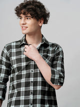 Alluring Checked Shirts for Men 1