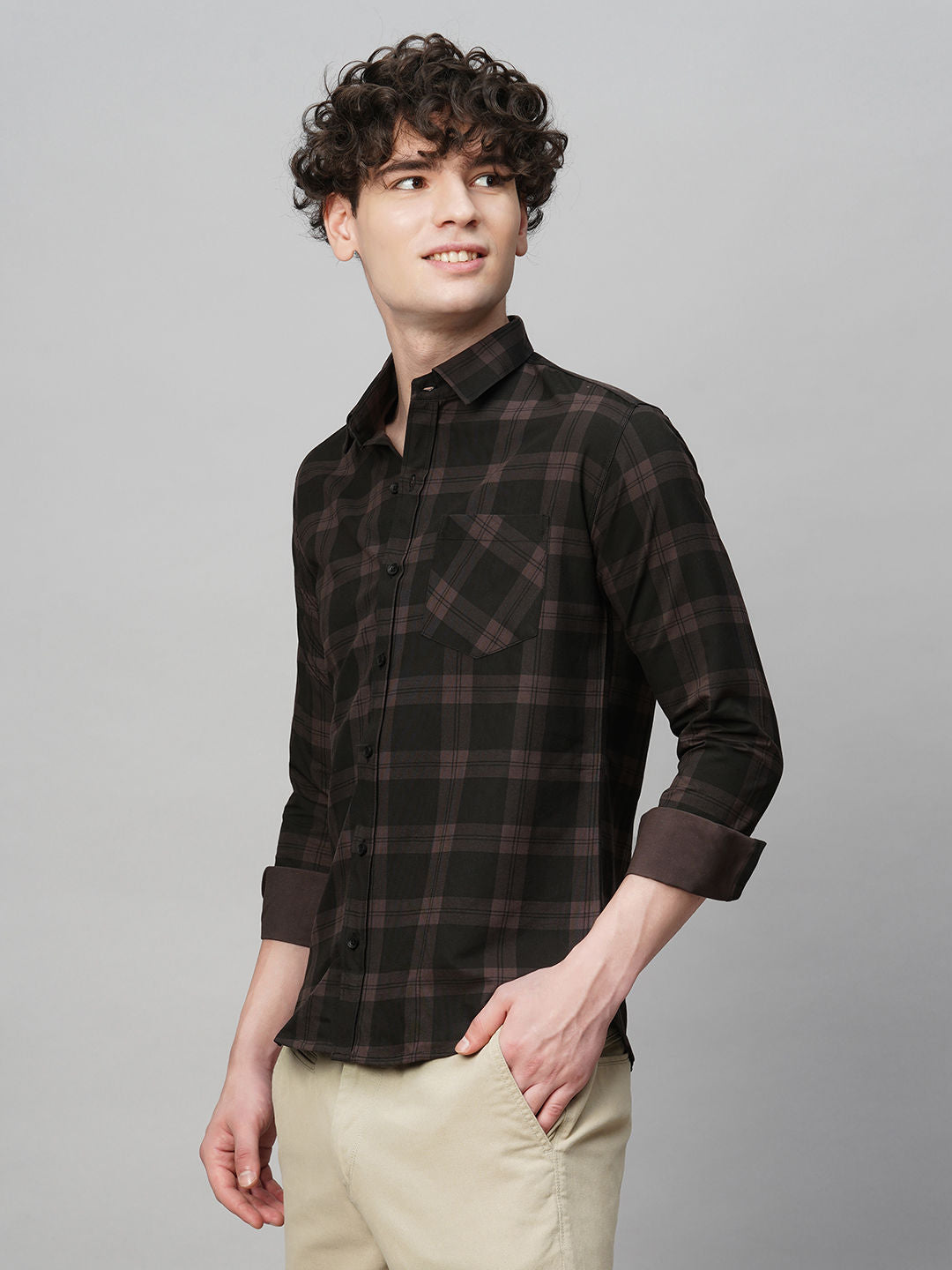 Fashionable Cotton Checked Shirt for Men