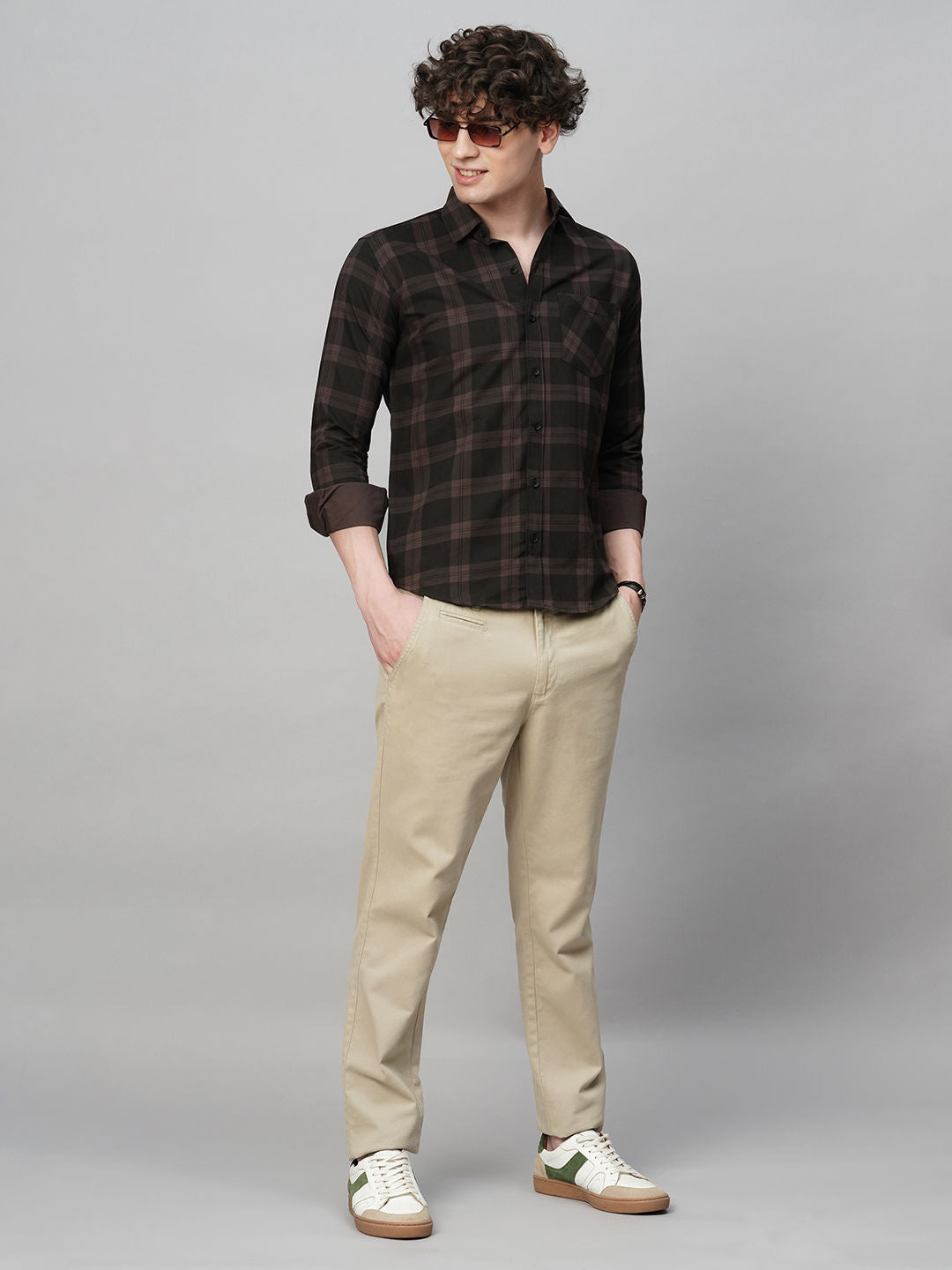 Fashionable Cotton Checked Shirt for Men