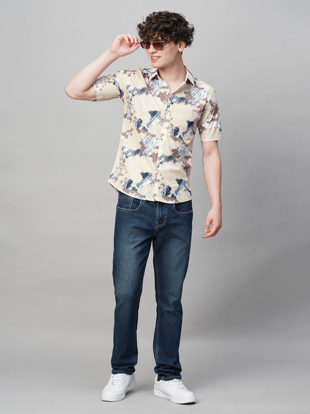 Breezy Cotton Blend Printed Half Sleeves Shirt for Men