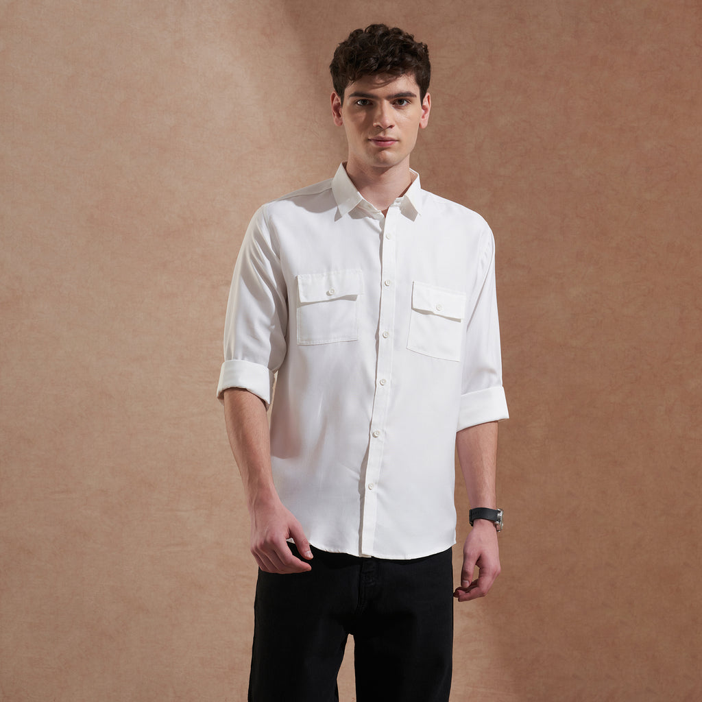 Men White Solid Spread Collar Slim Fit Casual Shirt with Dual Flap Pockets