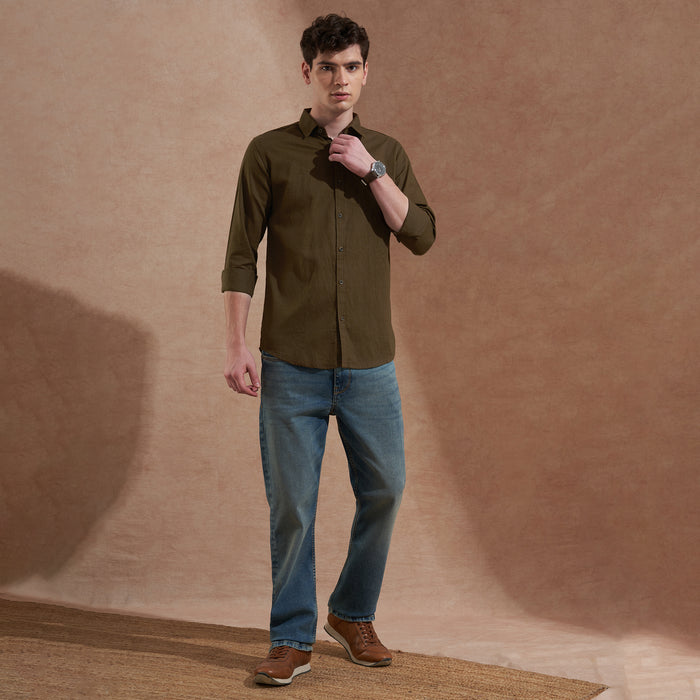 Men Olive Green Solid Spread Collar Slim Fit Casual Shirt 2