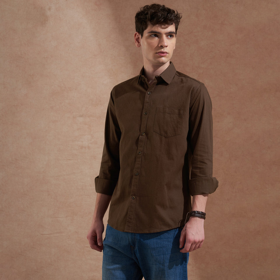 Men Dark Brown Solid Spread Collar Slim Fit Casual Shirt