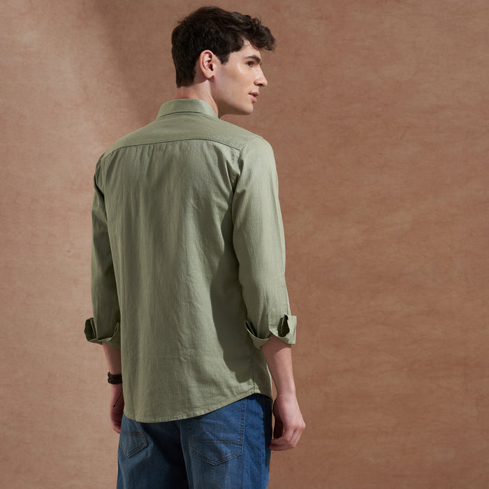 Men Light Green Solid Spread Collar Slim Fit Casual Shirt 2