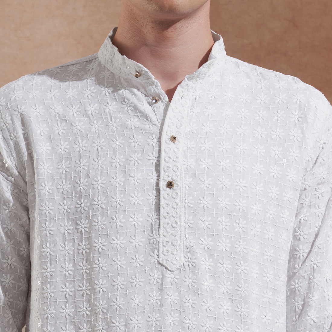 Men’s White Chikankari Embroidered Cotton Kurta