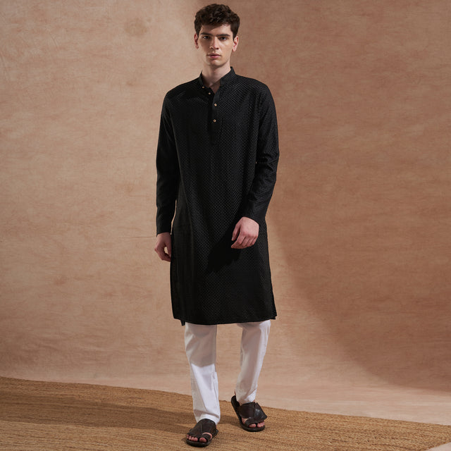 Men’s Black Textured Embroidered Kurta