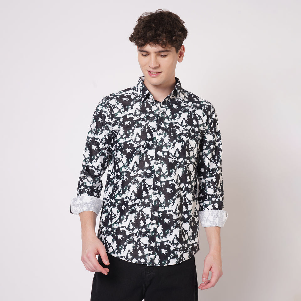 Men's printed shirt front view