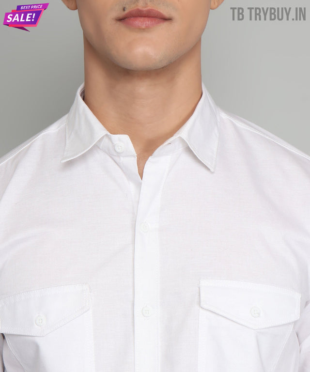 
a man wearing a wit overhemd en glasses afbeelding van TryBuy
